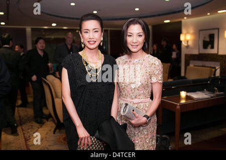 Michelle Yeoh est allé(e) à la 7e Asian Film Awards et a gagné l'Asie remarquable cinéaste à Hong Kong, Chine Le dimanche 17 mars 2013. Banque D'Images