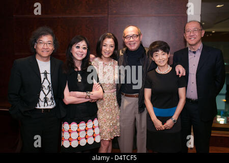 Michelle Yeoh est allé(e) à la 7e Asian Film Awards et a gagné l'Asie remarquable cinéaste à Hong Kong, Chine Le dimanche 17 mars 2013. Banque D'Images