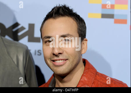 Howie Dorough, membre de la bande nous ?Backstreet Boys ?, arrive à les MTV Europe Music Awards à O2 World à Berlin, Allemagne, 05 novembre 2009. MTV a choisi Berlin pour la cérémonie comme l'année 2009 marque le 20e anniversaire de la chute du Mur de Berlin. Photo : Robert Schlesinger Banque D'Images