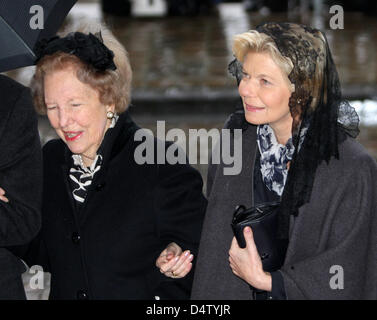 La Princesse Marie-Astrid de Luxembourg assiste à la cérémonie funèbre pour le Prince Alexandre de Belgique à Laeken, en Belgique, 04 décembre 2009. Le Prince Alexander est décédé le 29 novembre 2009. Il était le demi-frère du Roi Albert II de Belgique. Photo : Albert Nieboer (Pays-Bas) Banque D'Images