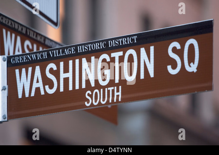 Close up of Washington Sq sign Banque D'Images