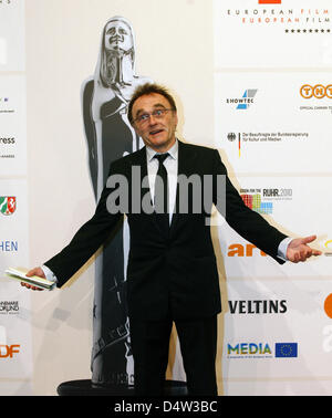 Danny Boyle directeur britannique assiste à la cérémonie de remise des prix pour les European Film Awards 2009 à 'Jahrhunderthalle' à Bochum, Allemagne, 12 décembre 2009. L'European Film Award, qui est souvent appelé l'Oscar, est décerné chaque année dans 16 catégories par la European Film Academy. Photo : Roland Weihrauch Banque D'Images