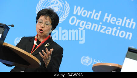 Margaret Chan Fung Fu-chun, directeur général de l'Organisation mondiale de la Santé (OMS), le rapport sur la santé qui fournit à Berlin, Allemagne, 22 novembre 2010. Photo : Tobias KLEINSCHMIDT Banque D'Images