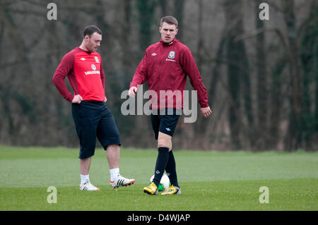 Cardiff, Wales, UK. 19 mars 2013. Aaron Ramsey de Galles au cours d'une séance de formation à l'équipe de football de l'hôtel Vale près de Cardiff en avance sur leur jeu avec l'Écosse à la fin de semaine. Credit : Phil Rees / Alamy Live News Banque D'Images