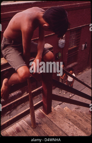 Une photographie de juin 1972 montrant le Centre communautaire Armijo, qui fait partie du projet DOCUMERICA documentant les communautés américaines et les bâtiments publics. Banque D'Images