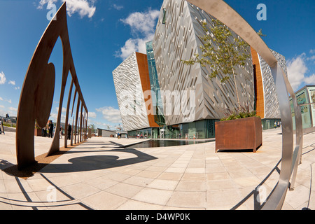 Musée Titanic Belfast Irlande du bâtiment signature titanic quarter attraction touristique Banque D'Images