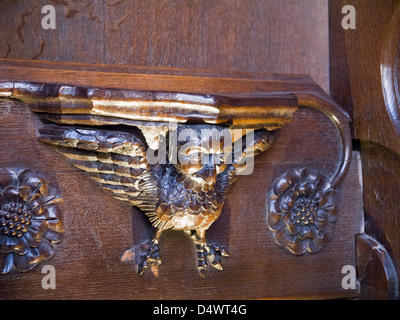 La sculpture sur bois sur sièges misericord à Ripon Cathédrale dans Yorkshire Angleterre Banque D'Images