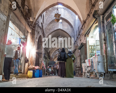 Marché bazar dans Aleppo Syrie Banque D'Images