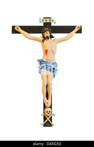 Jésus Christ sur la croix. Crucifix isolé sur fond blanc. Banque D'Images