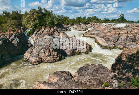 La Li Phi Cascades dans le Mékong sur Don Khone Island, Laos Banque D'Images