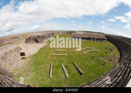 Reconstruction de l'Eketorp II, une 5e à 7e siècle village. Site du patrimoine mondial de l'UNESCO. Oland, Sweden. Banque D'Images