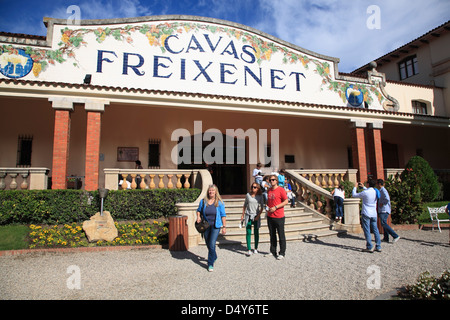 Cava Freixenet producteur Sant Sadurni de Anoia Penedes région près de Barcelone, Espagne Banque D'Images