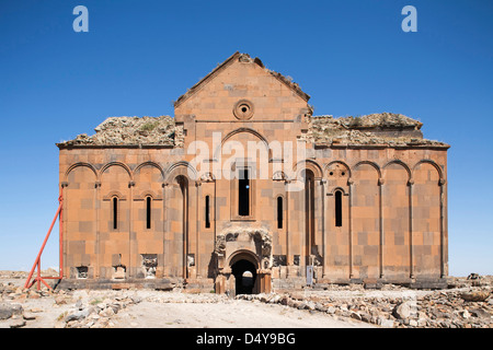 Par la suite changé en la Cathédrale Mosquée de Fethiye, ruines d'ani, Kars, au nord-est de l'Anatolie, Turquie, Asie Banque D'Images