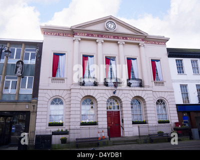 Bâtiments géorgiens dans la ville de Ripon Yorkshire du Nord, une ancienne ville thermale en Angleterre Banque D'Images