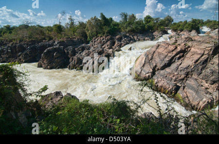 La Li Phi Cascades dans le Mékong sur Don Khone Island, Laos Banque D'Images