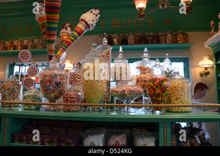 À l'intérieur de miel au Dukes Wizarding World of Harry Potter Universal Studios Orlando en Floride Banque D'Images