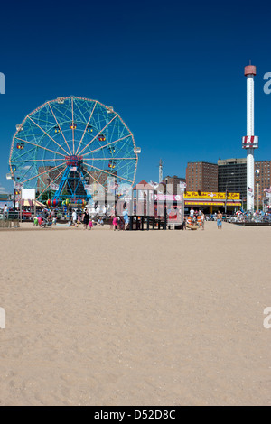 CONEY ISLAND BEACH BROOKLYN NEW YORK USA Banque D'Images