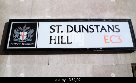 Saint Dunstan's Hill CE3 Plaque de rue près de St Dunstan dans l'église de l'Est et jardin London EC3 England UK KATHY DEWITT Banque D'Images