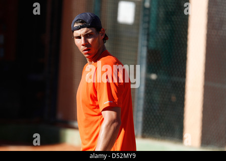 Joueur de tennis espagnol Rafael Nadal vu lors d'une session de formation dans son berceau tennis club Banque D'Images