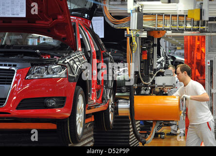 Production de l'Audi A3 à l'usine d'Ingolstadt, Allemagne, le 08 mars 2010. Audi présente son bilan 2009 dans une conférence de presse le lendemain, 09 mars 2010. Photo : Stefan Udry Banque D'Images