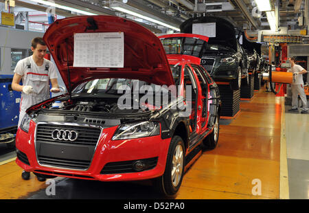 Production de l'Audi A3 à l'usine d'Ingolstadt, Allemagne, le 08 mars 2010. Audi présente son bilan 2009 dans une conférence de presse le lendemain, 09 mars 2010. Photo : Stefan Udry Banque D'Images