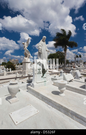 Cuba, La Havane, Vedado, Nécropole Cristobal Colon cemetery Banque D'Images