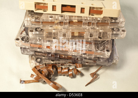 Un tas de vieilles cassettes. Banque D'Images