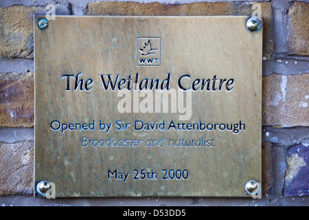 Le Wetland Centre - Ouvert par Sir David Attenborough - Broadcaster et naturaliste - 25 mai 2000 Banque D'Images