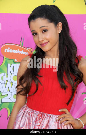 Los Angeles, USA. 23 mars 2013. Ariana grande actrice nous arrive au 26e Congrès annuel du Nickelodeon Kids' Choice Awards à USC Galen Center de Los Angeles, USA, le 23 mars 2013. Photo : Hubert Boesl/dpa/Alamy Live News Banque D'Images