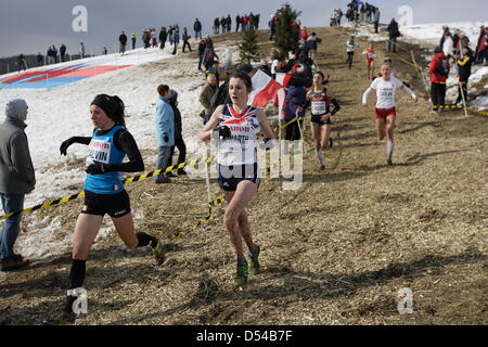 Bydgoszcz, Pologne 24e, mars 2013 Championnats du Monde de cross-country. Chamiponships Femme course senior. Sur la photo : Lauren Howarth Banque D'Images