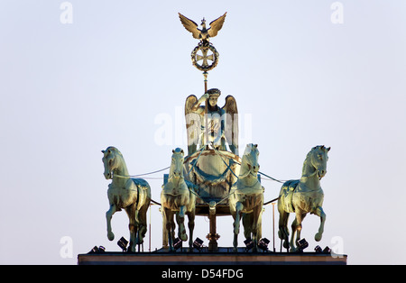 Berlin, Allemagne, la bande de Quadriga Burger gate Banque D'Images