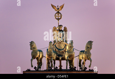 Berlin, Allemagne, la bande de Quadriga Burger gate Banque D'Images