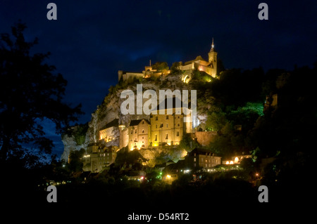 Rocamadour la nuit, Lot, Midi-Pyrénées, France Banque D'Images