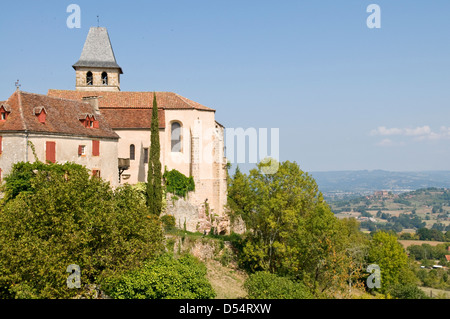 L'église de St Jean le Baptiste, Loubressac, Lot, France Banque D'Images