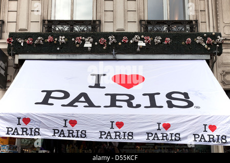 I love Paris store sur les Champs Elysées à Paris Banque D'Images