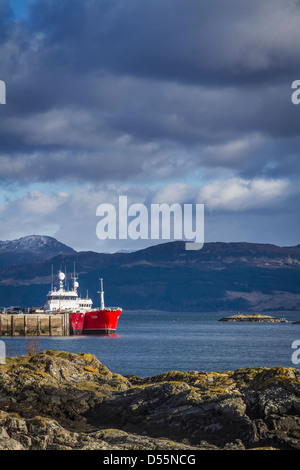 La pêche norvégienne bateaux amarrés à Kyle of Lochalsh, Western Highlands, Ecosse Banque D'Images