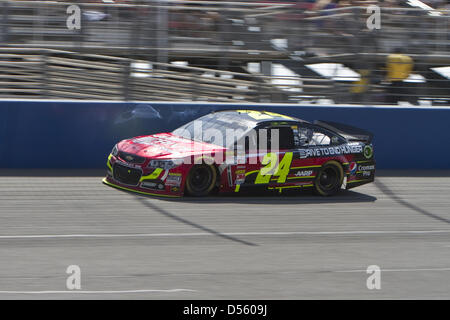 Fontana, California, USA. Le 24 mars 2013. JEFF GORDON a terminé 11e à l'Auto Club 400 NASCAR Sprint Cup Series course à Fontana. (Crédit Image : Photo : Daniel Knighton/ZUMAPRESS.com/Alamy live news) Banque D'Images