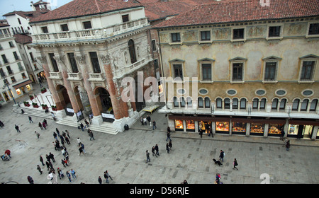 Bâtiment historique appelée Loggia del Capitaniato Banque D'Images