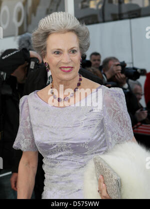 La Princesse Benedikte du Danemark arrive pour le dîner de gala à l'occasion de la célébration de la Reine Margrethe II de Danemark au 70e anniversaire du palais de Fredensborg, Danemark, 16 avril 2010. Photo : Patrick van Katwijk Banque D'Images