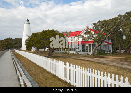 Ocracoke Island phare sur les Outer Banks de Caroline du Nord. Banque D'Images