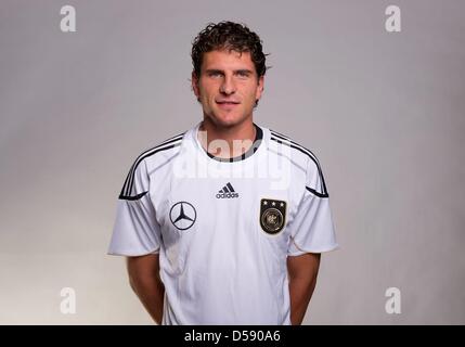 Une association allemande de football (DFB) en date du 03 juin 2010 de l'Allemagne Mario Gomez international lors d'un appel à la photo DFB Francfort-sur-Main, Allemagne. Photo : DFB/OLIVER HURST / document / EDITORIAL UTILISEZ UNIQUEMENT Banque D'Images