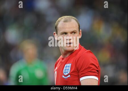 L'Angleterre de Wayne Rooney en colère pendant la Coupe du Monde de Football 2010 Série de seize match entre l'Allemagne et l'Angleterre à la Stade Free State à Bloemfontein, Afrique du Sud 27 juin 2010. Photo : Marcus Brandt dpa - veuillez vous reporter à http://dpaq.de/FIFA-WM2010-TC Banque D'Images