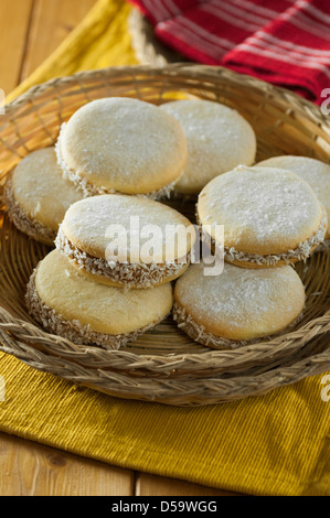 Les cookies ou d'Amérique du Sud Alfajores biscuits Banque D'Images