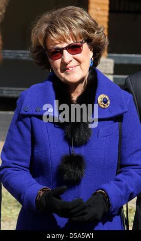 Amsterdam, Pays-Bas. 27 mars, 2013. La princesse Margriet ouvre 'Artis en fleurs" à l'occasion du 175e anniversaire de Artis d'Amsterdam. La princesse renommé un anniversaire spécial, appelé tulipe Tulipa Natura Artis Magistra. Photo : Albert Philip van der Werf /PRE/Pays-Bas - Banque D'Images