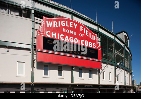 Entrée principale CHICAGO CUBS BASEBALL WRIGLEY FIELD MARQUEE (©ZACHARY TAYLOR DAVIS 1914) CHICAGO ILLINOIS USA Banque D'Images