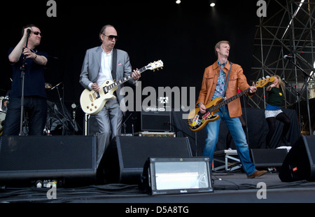 17 juillet 2012 - Mick Jones et le groupe effectue la Justice ce soir en direct à la ville Sound Festival, Milan, Italie Banque D'Images