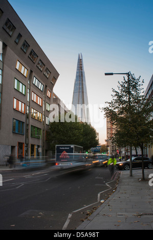 Le Shard au crépuscule par Renzo Piano. PHILLIP ROBERTS Banque D'Images