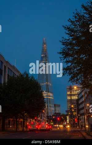 Le Shard au crépuscule par Renzo Piano. PHILLIP ROBERTS Banque D'Images