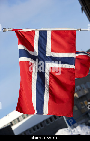 Drapeaux norvégien à kirkenes Norvège finnmark europe Banque D'Images