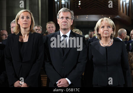 Oekomenischer Gottesdienst für die Opfer der Veranstaltung Love-Parade en der Duisburger Salvatorkirche. (Foto : Uta Wagner/Staatskanzlei NRW) Banque D'Images